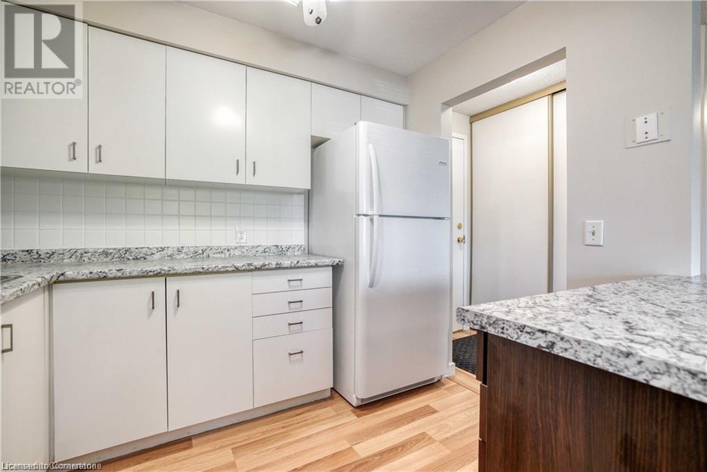 30 Hugo Crescent Unit# 211, Kitchener, Ontario  N2M 3Z2 - Photo 13 - 40670325