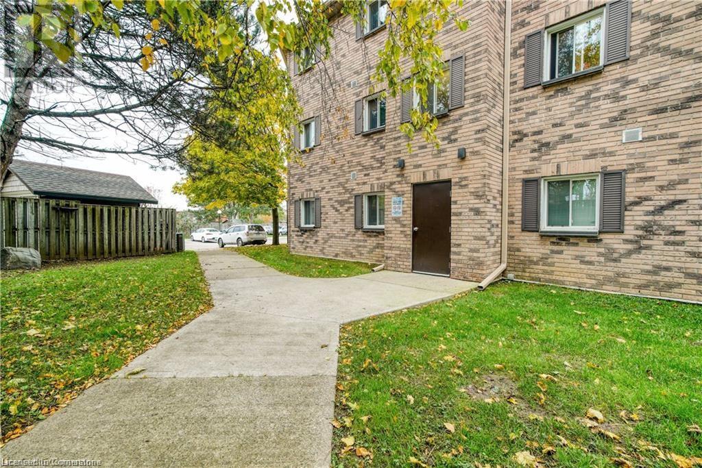30 Hugo Crescent Unit# 211, Kitchener, Ontario  N2M 3Z2 - Photo 6 - 40670325