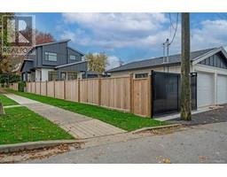 3277 NOOTKA STREET