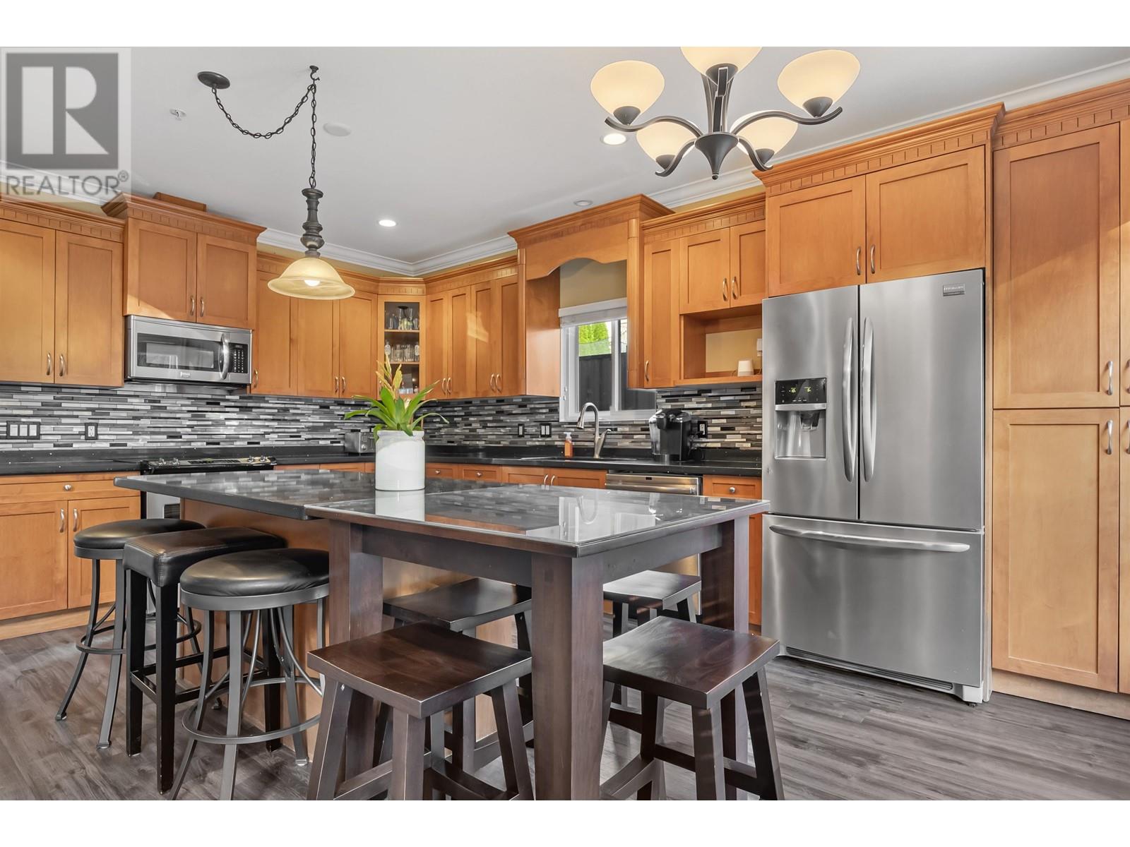 19178 117a Avenue, Pitt Meadows, British Columbia  V3Y 2R3 - Photo 8 - R2939628