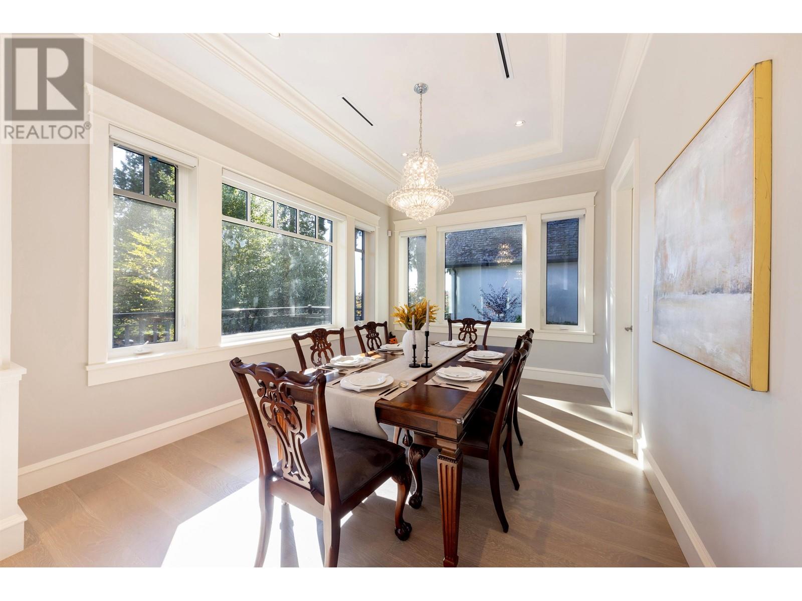 Listing Picture 7 of 32 : 3981 W 35TH AVENUE, Vancouver / 溫哥華 - 魯藝地產 Yvonne Lu Group - MLS Medallion Club Member