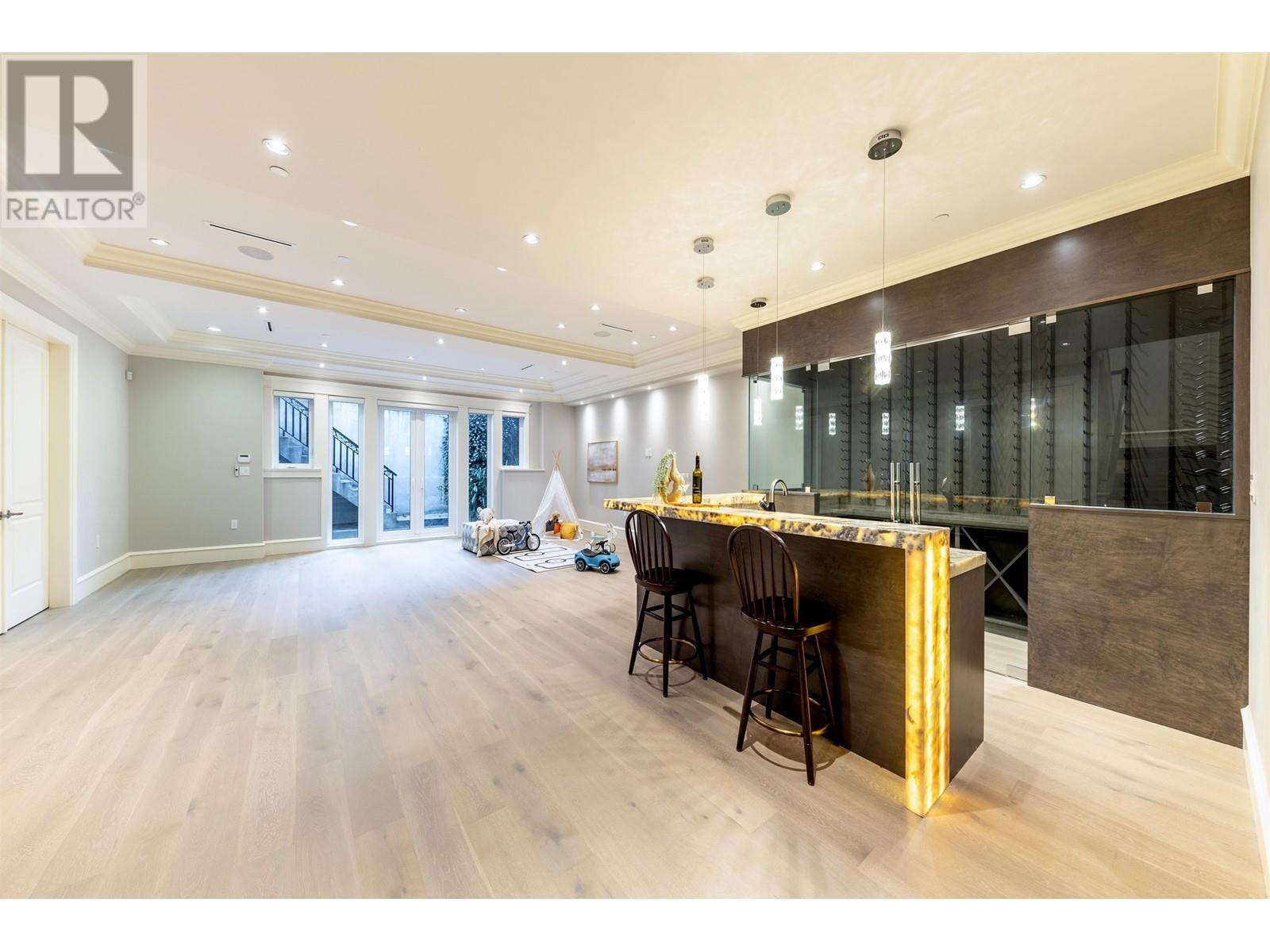 Listing Picture 25 of 32 : 3981 W 35TH AVENUE, Vancouver / 溫哥華 - 魯藝地產 Yvonne Lu Group - MLS Medallion Club Member