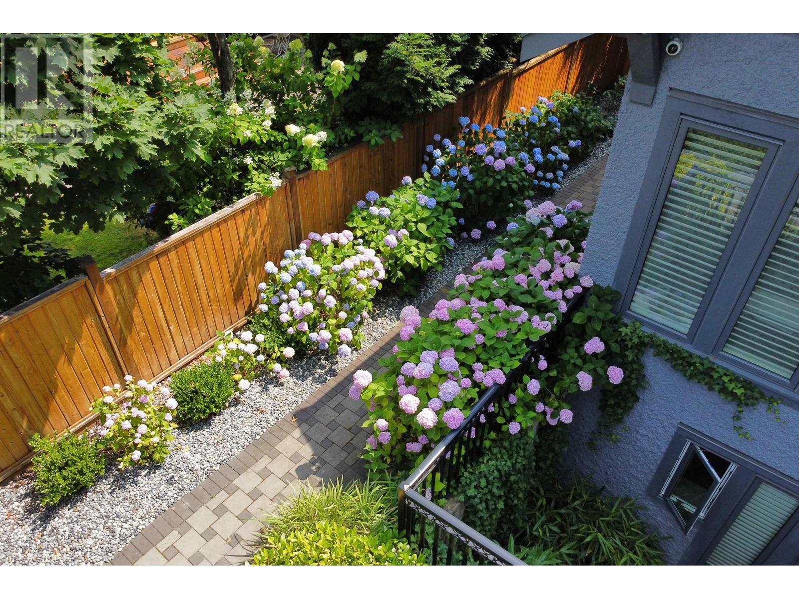Listing Picture 30 of 32 : 3981 W 35TH AVENUE, Vancouver / 溫哥華 - 魯藝地產 Yvonne Lu Group - MLS Medallion Club Member