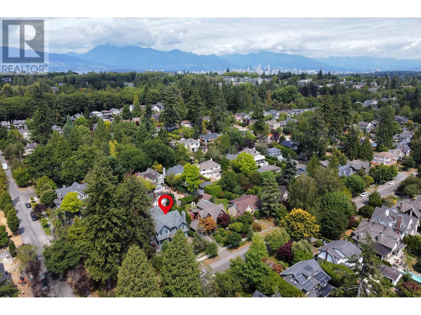 Listing Picture 32 of 32 : 3981 W 35TH AVENUE, Vancouver / 溫哥華 - 魯藝地產 Yvonne Lu Group - MLS Medallion Club Member