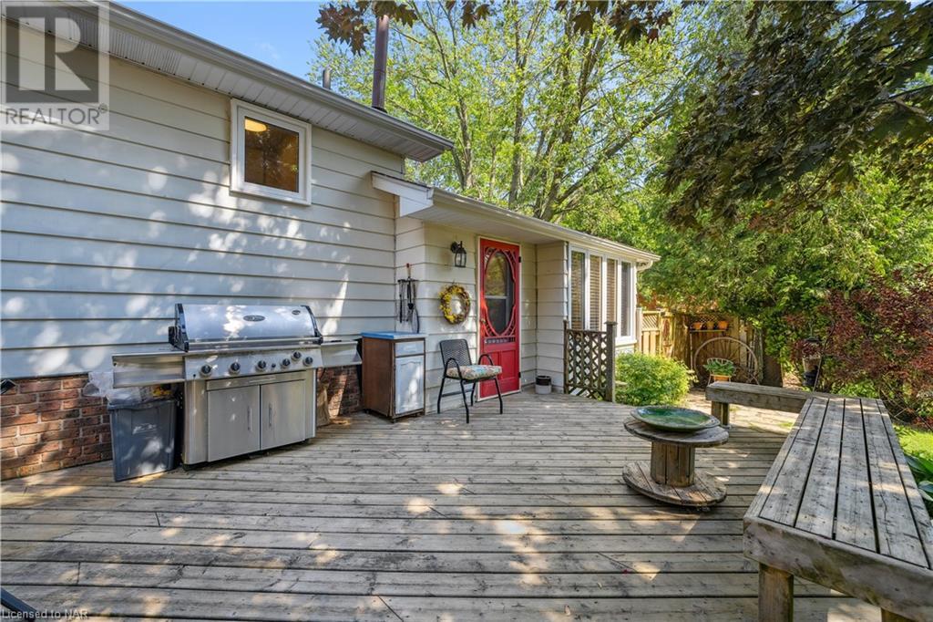 4 Fallingbrook Drive, Fonthill, Ontario  L0S 1E1 - Photo 12 - 40670094