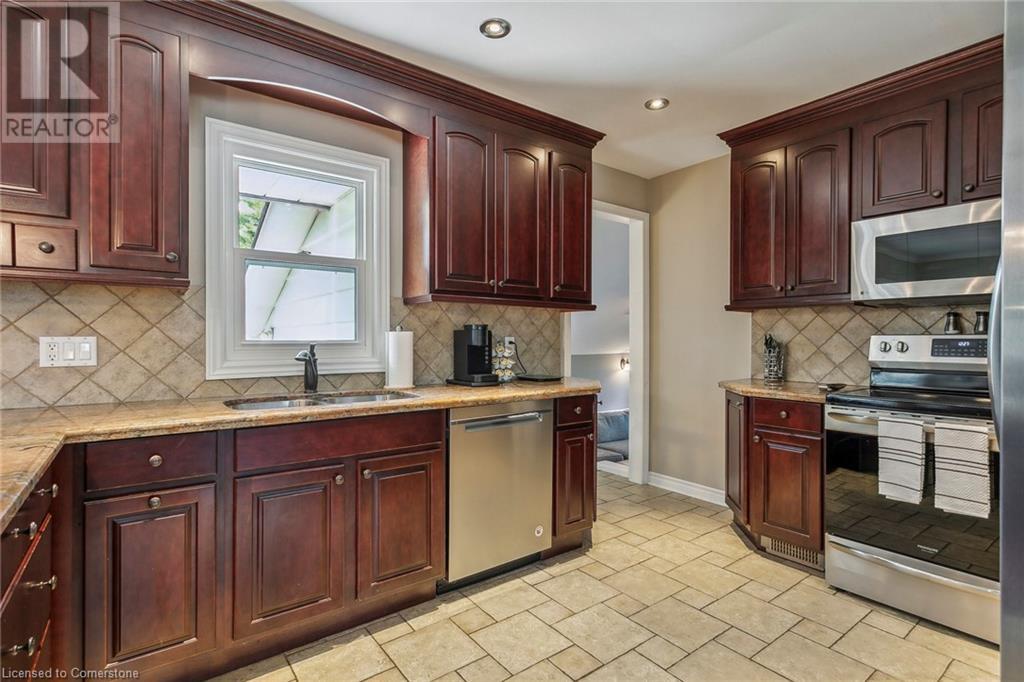 148 Boxley RoadBurlington, Ontario  L7L 4S1 - Photo 11 - 40670505