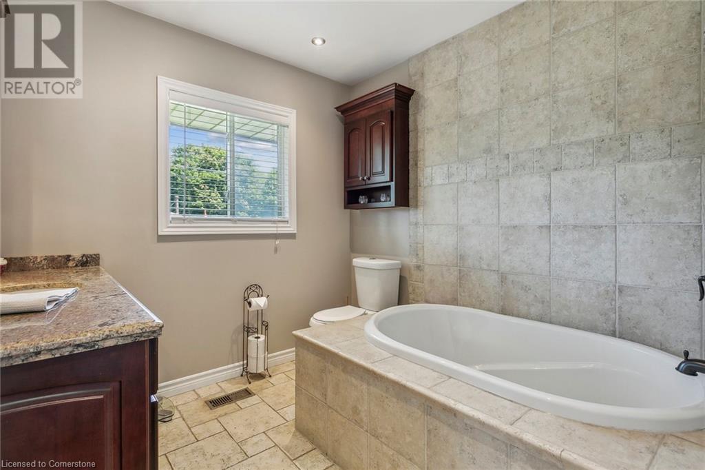 148 Boxley RoadBurlington, Ontario  L7L 4S1 - Photo 17 - 40670505