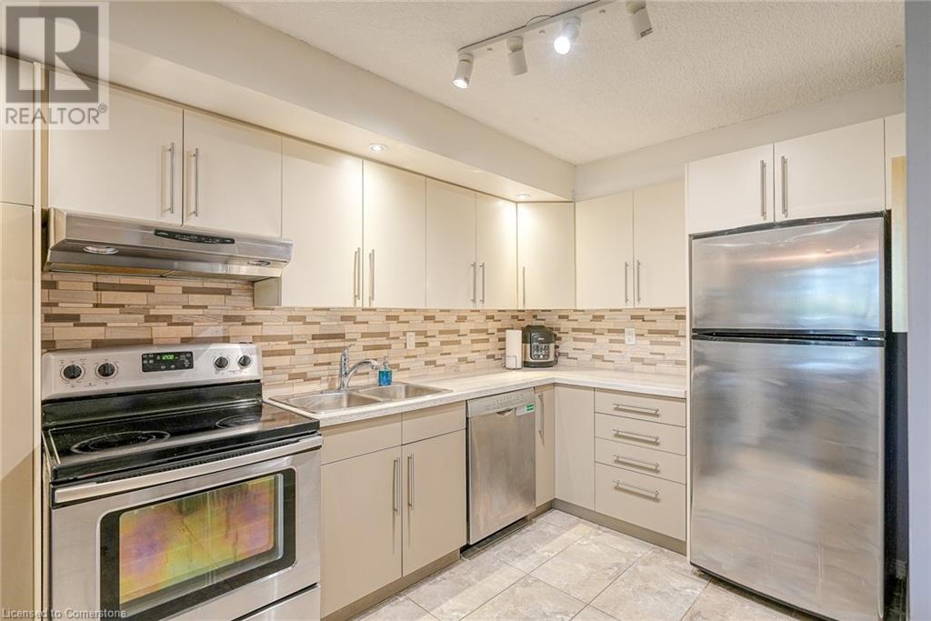 Property at 1300 MARLBOROUGH Court Unit# 119 image 4