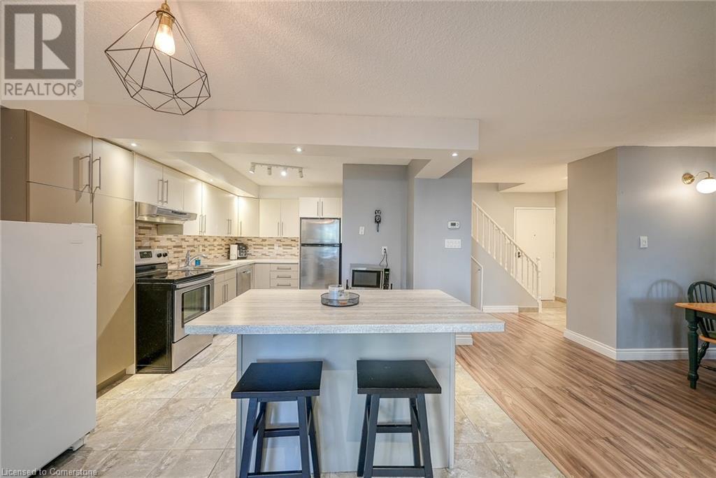 Property at 1300 MARLBOROUGH Court Unit# 119 image 5