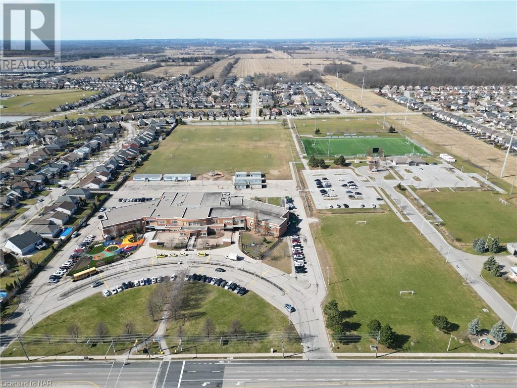 8141 Coventry Road Unit# 98, Niagara Falls, Ontario  L2H 2X7 - Photo 36 - 40663155