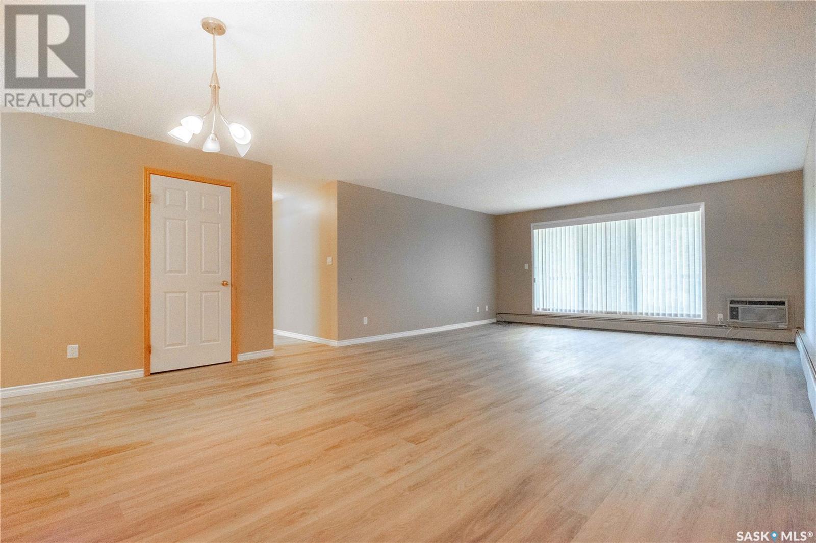 Property at 205 2160 Cornwall STREET image 3