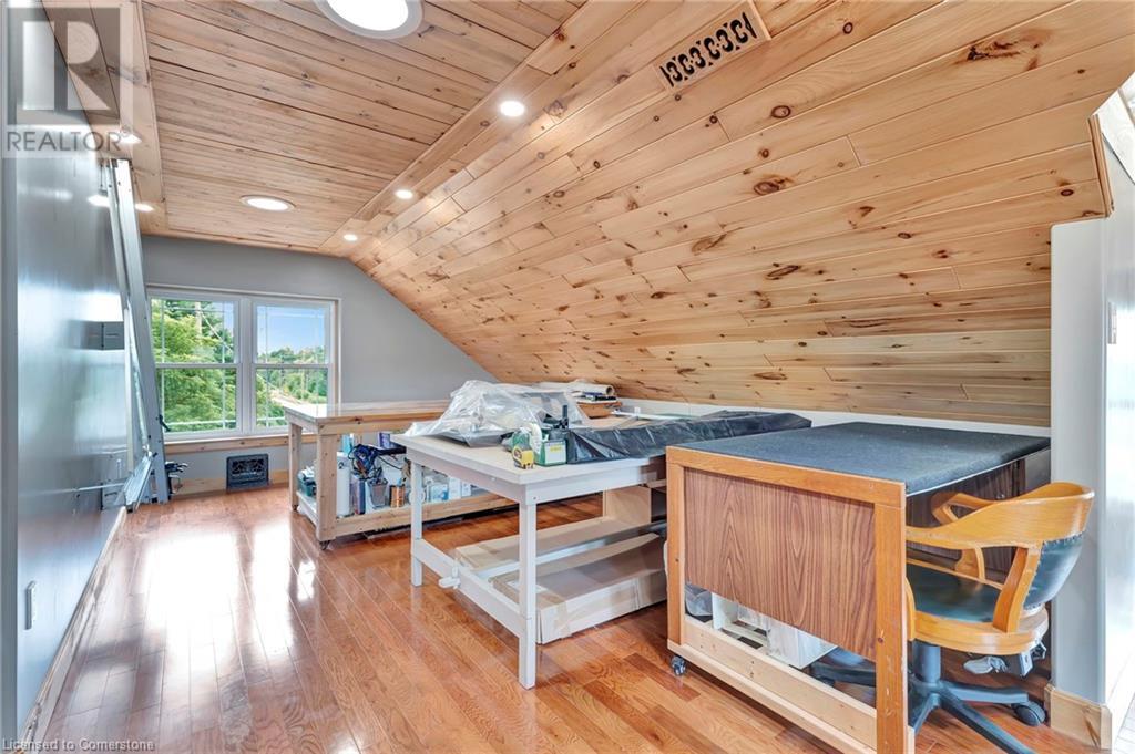 2038 Governors Road, Hamilton, Ontario  L0R 1J0 - Photo 29 - 40670385