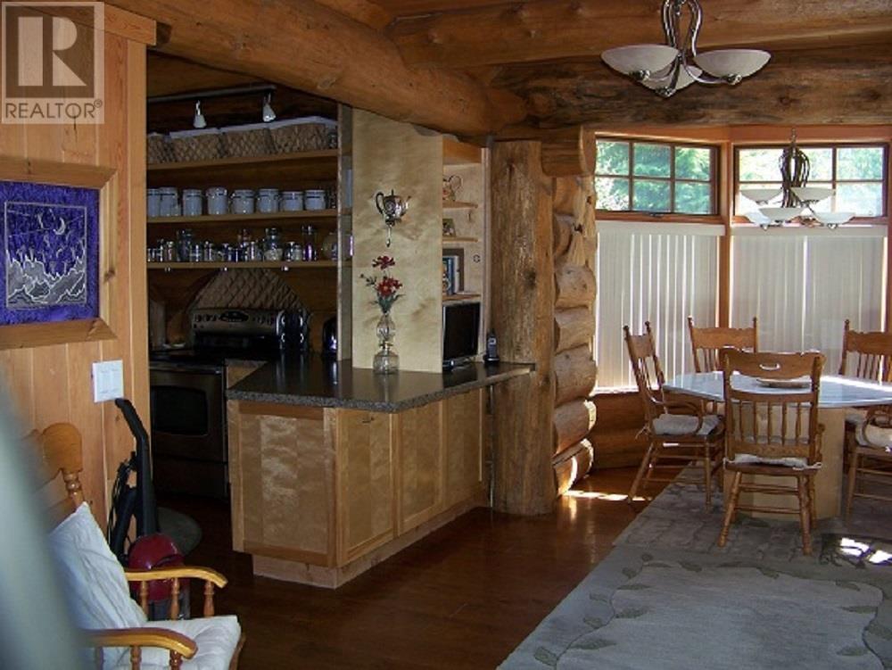 3531 Mackenzie 20 Highway, Hagensborg, British Columbia  V0T 1H0 - Photo 12 - R2922705
