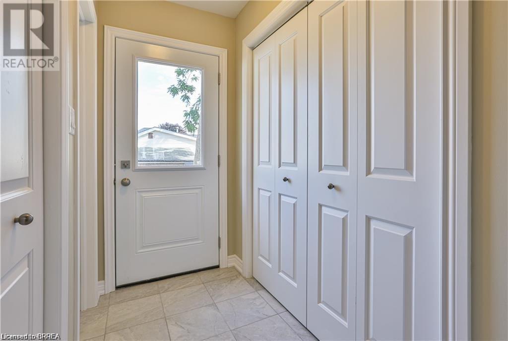 28b Grandview Street, Brantford, Ontario  N3R 2A3 - Photo 10 - 40669830