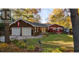 1093 Laidlaw Avenue, Gravenhurst, Ca