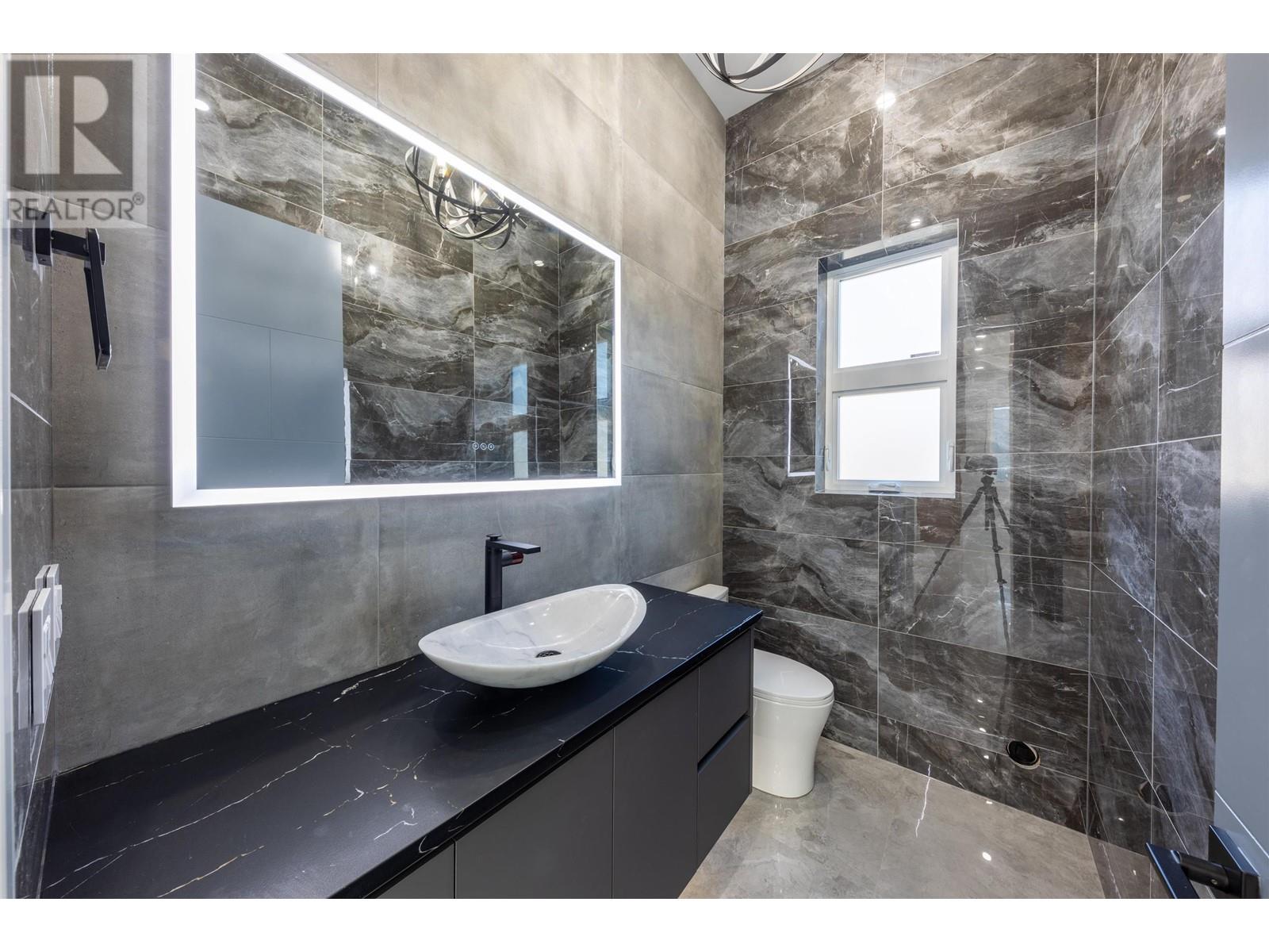 3587 Mayfair Avenue, Vancouver, British Columbia  V6N 2Z2 - Photo 11 - R2939177