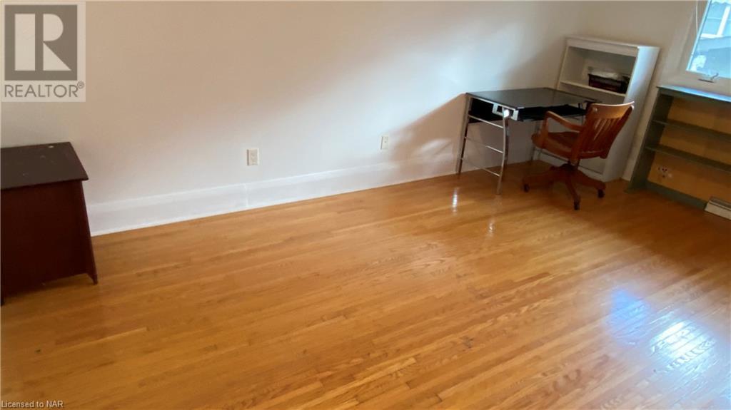 10 Adelene Crescent, St. Catharines, Ontario  L2T 3C7 - Photo 15 - 40670328