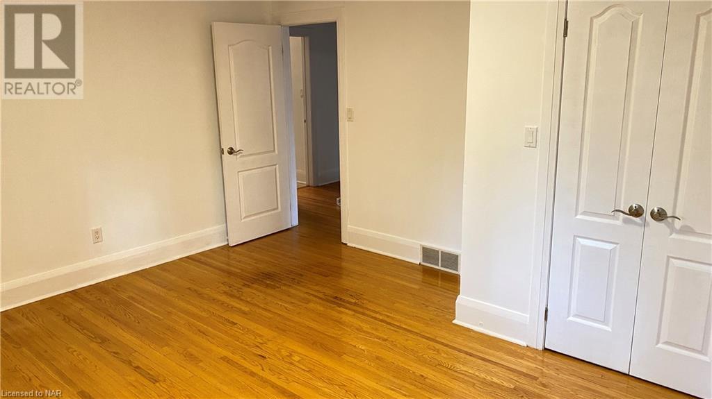 10 Adelene Crescent, St. Catharines, Ontario  L2T 3C7 - Photo 8 - 40670328