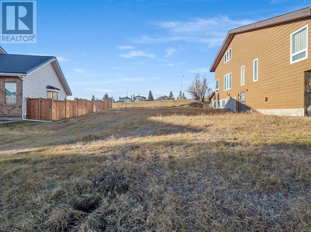 160 Edgehill Close Nw, Calgary, Alberta  T3A 2X1 - Photo 2 - A2142388