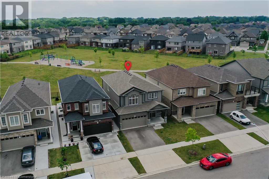 58 Beauchamp Drive, Cambridge, Ontario  N1S 0A2 - Photo 3 - 40670350