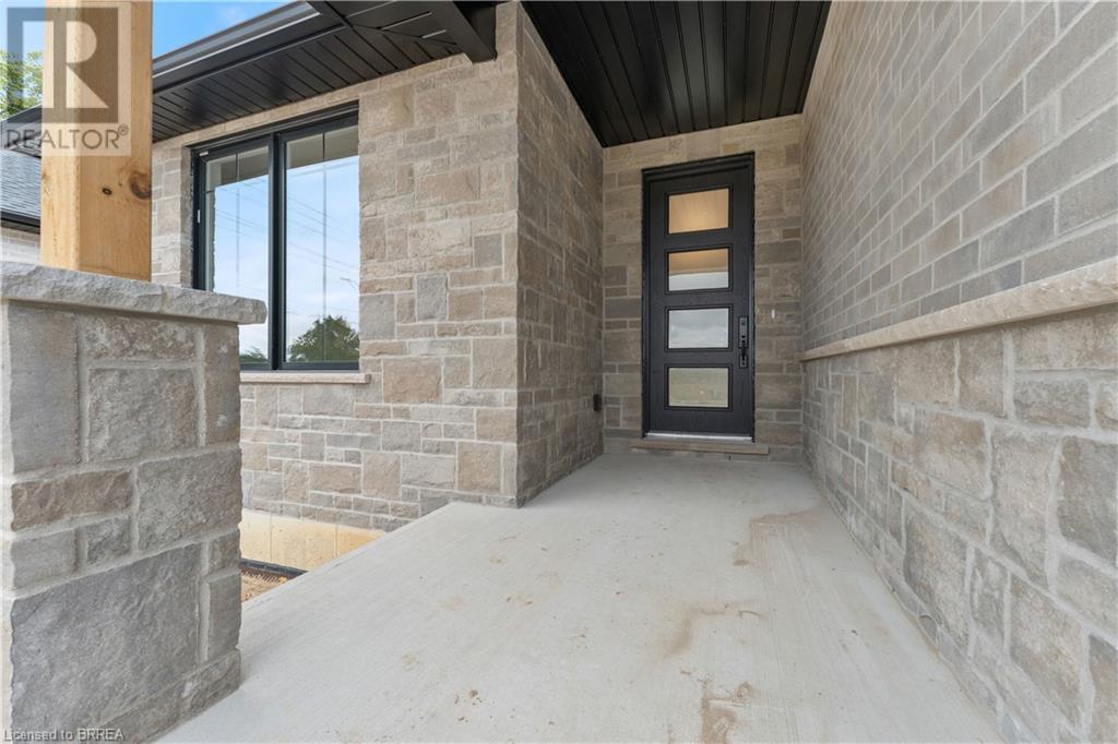 Property at 106 JUDD Drive image 3