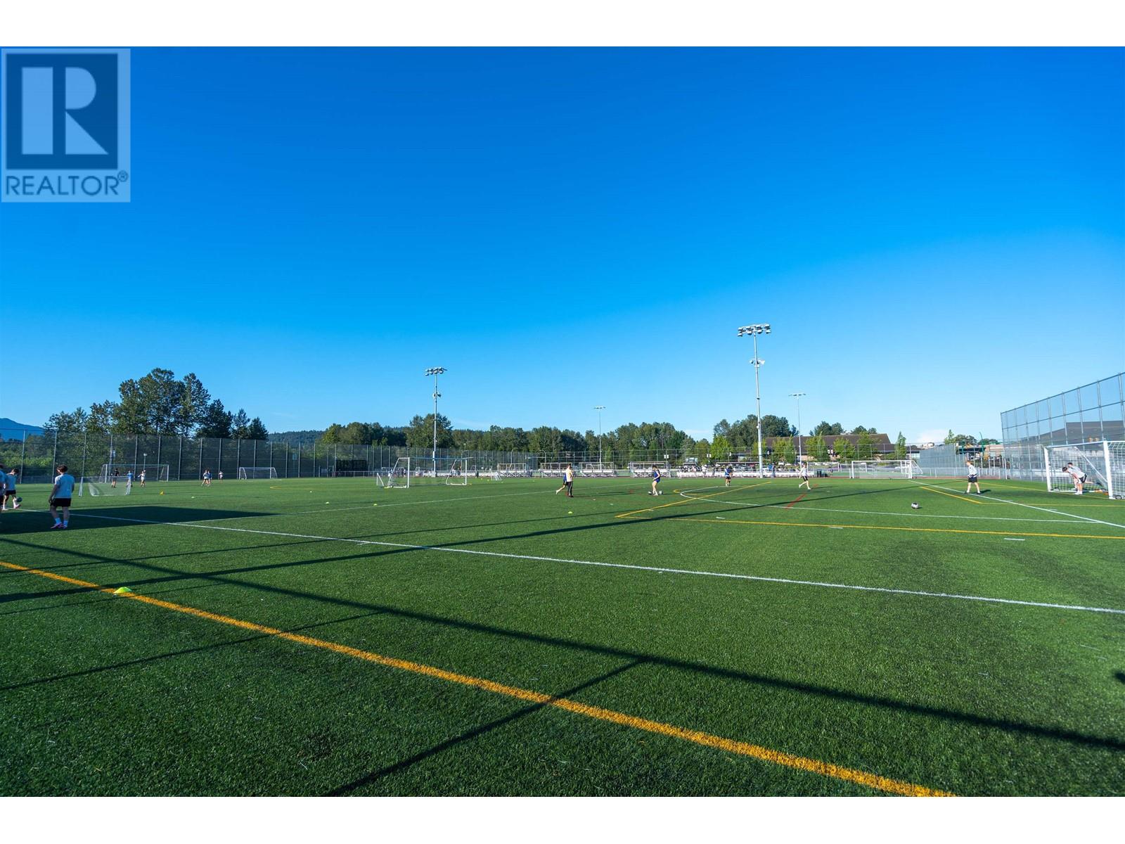 Listing Picture 28 of 31 : 3 5188 SAVILE ROW, Burnaby / 本拿比 - 魯藝地產 Yvonne Lu Group - MLS Medallion Club Member