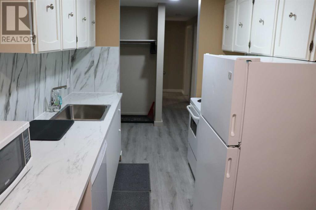 3, 506 41 Street, Edson, Alberta T7E 1A2 - Photo 4 - A2105372