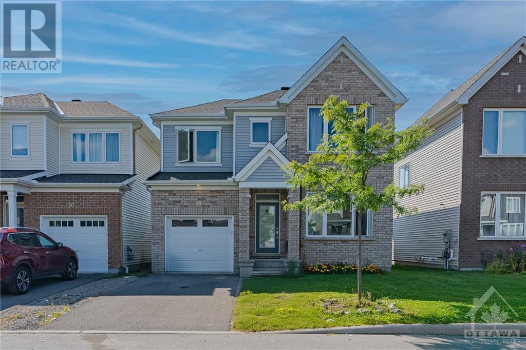 28 COPPERMINE STREET, Ottawa, Ontario