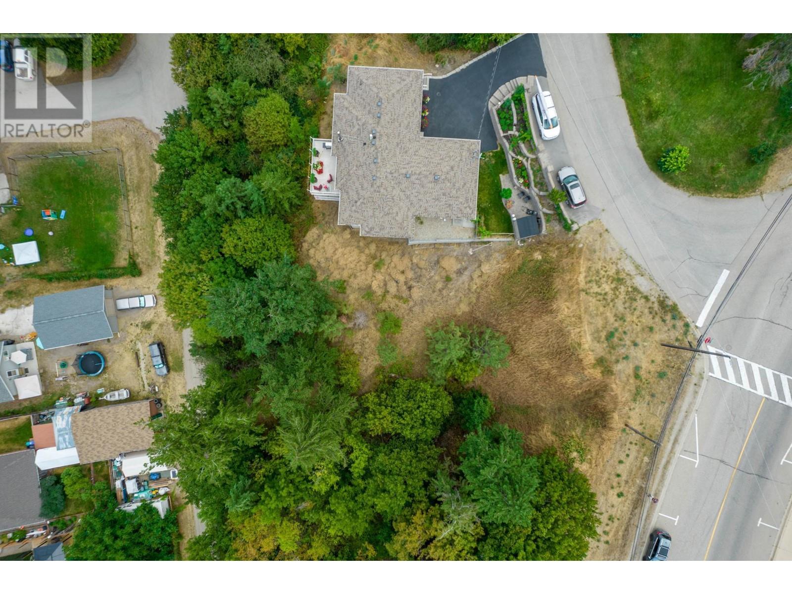 1052 Montgomery Place, Chase, British Columbia V0E 1M0 - Photo 8 - 181024