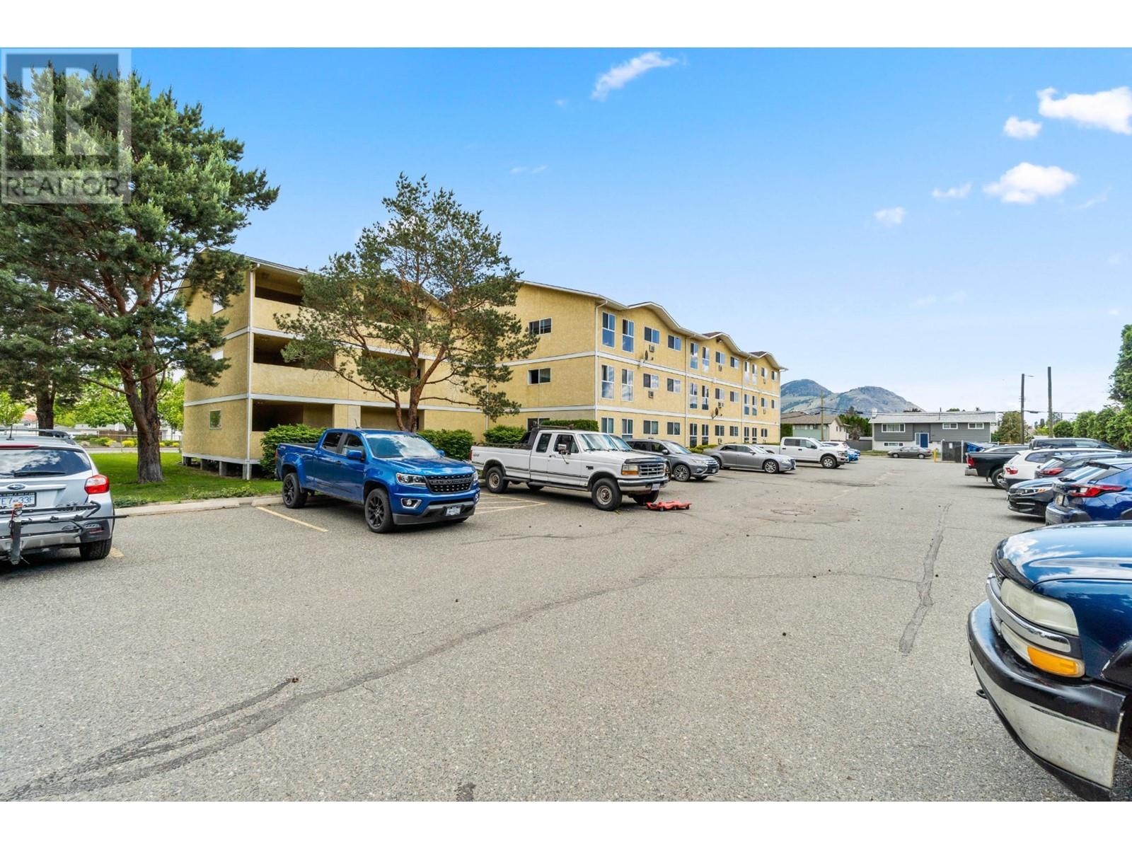 1525 TRANQUILLE  Road Unit# 302 Kamloops