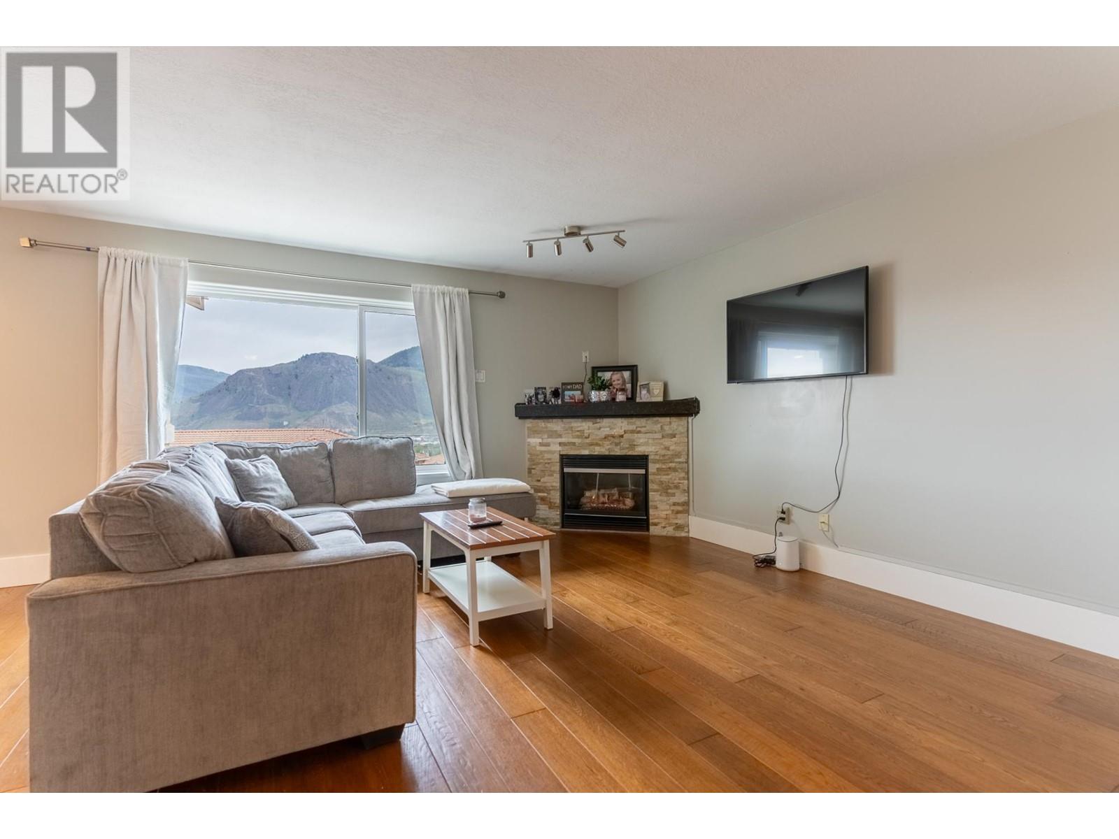 875 SAHALI Terrace Unit# 406 Kamloops