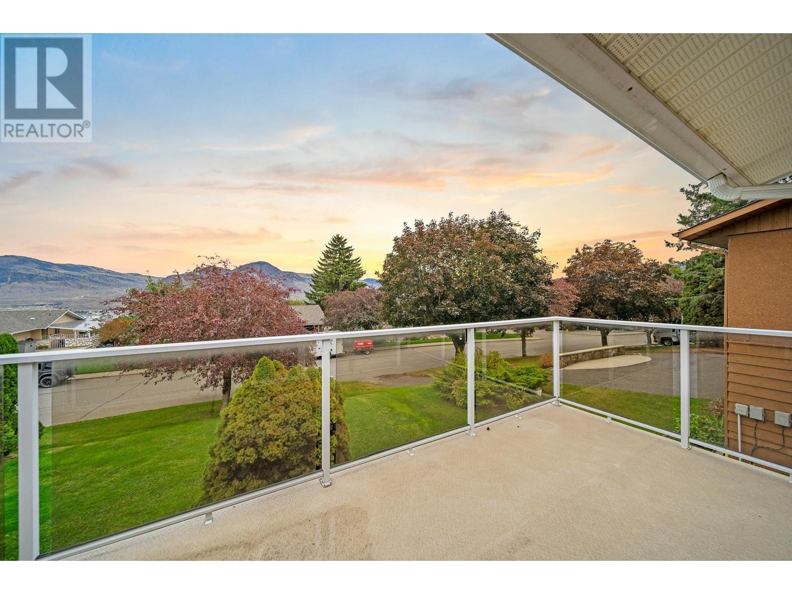 451 GREENSTONE  Drive Kamloops