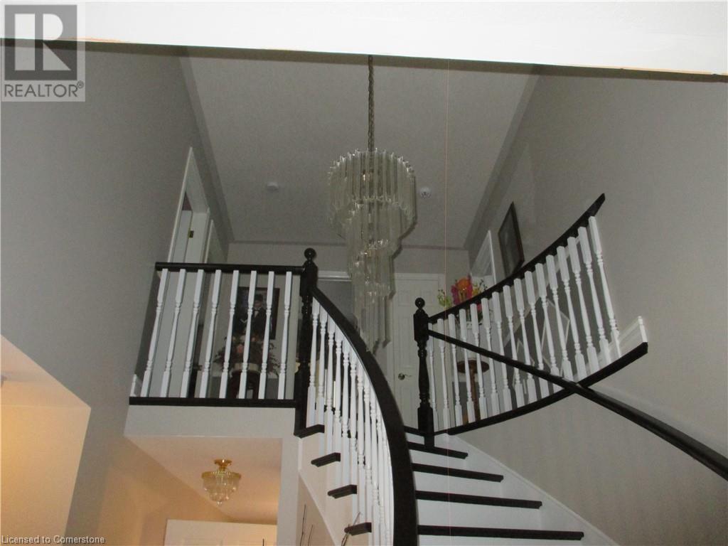 22 Resolute Drive, Hamilton, Ontario  L9A 5G4 - Photo 19 - 40670597