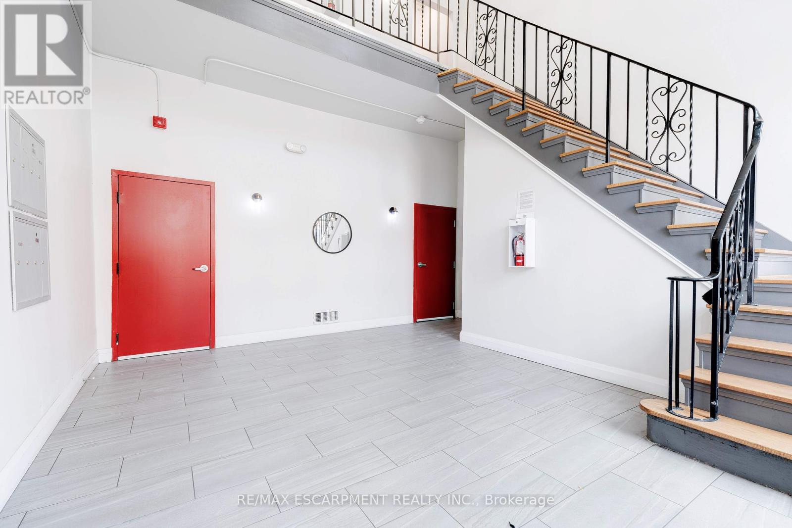 90 John Street S, Hamilton, Ontario  L8N 2C1 - Photo 15 - X9767492