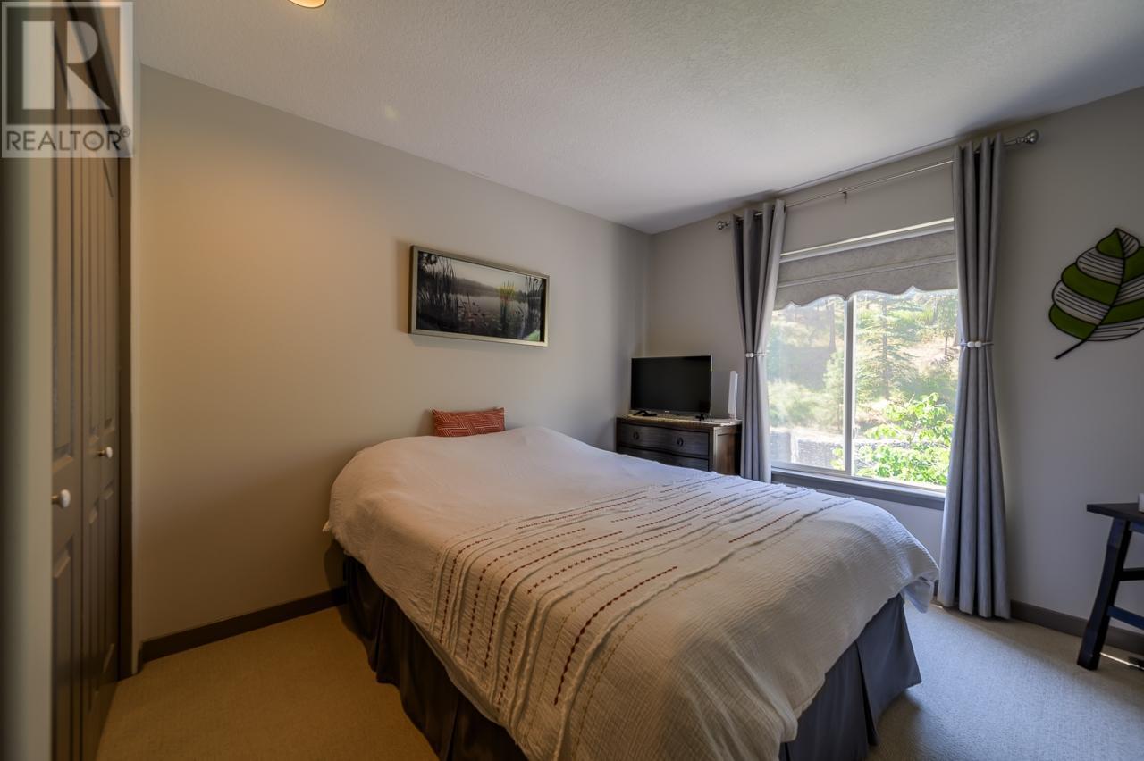 411 ABERDEEN  Drive Unit# 1 Kamloops