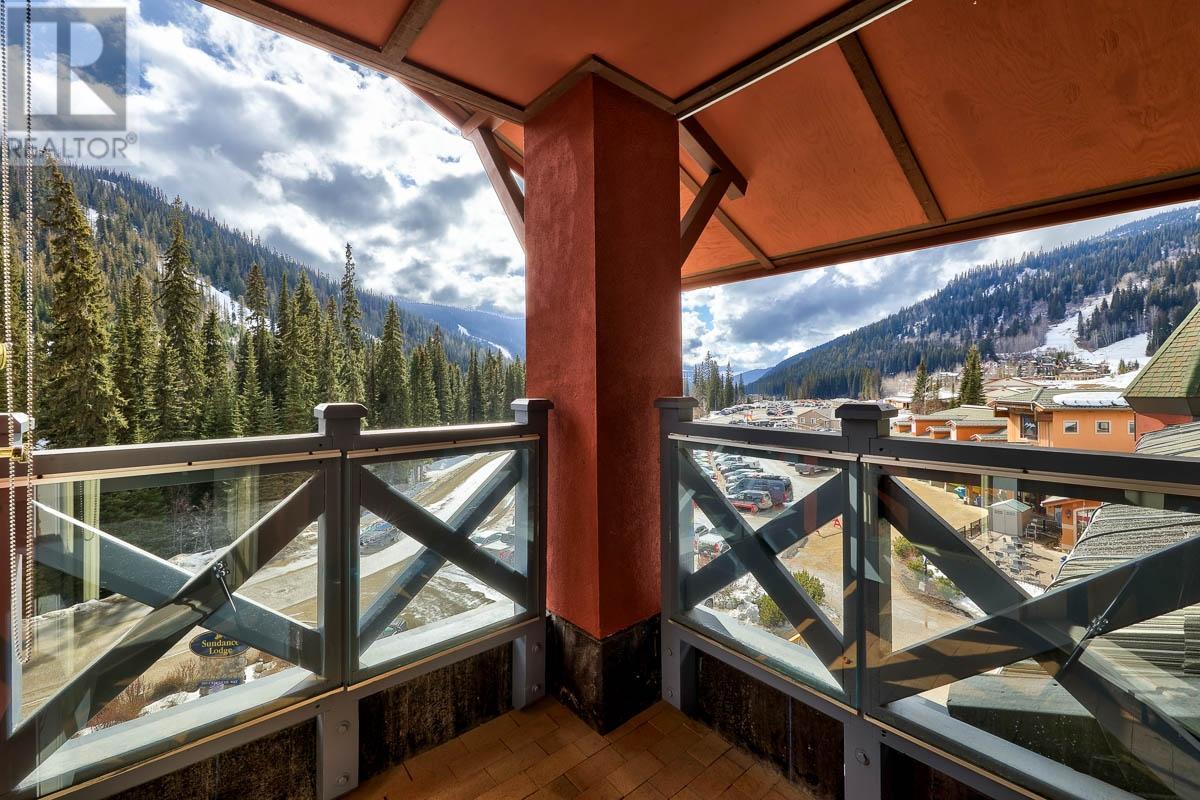 3160 CREEKSIDE  Way Unit# 421 Sun Peaks