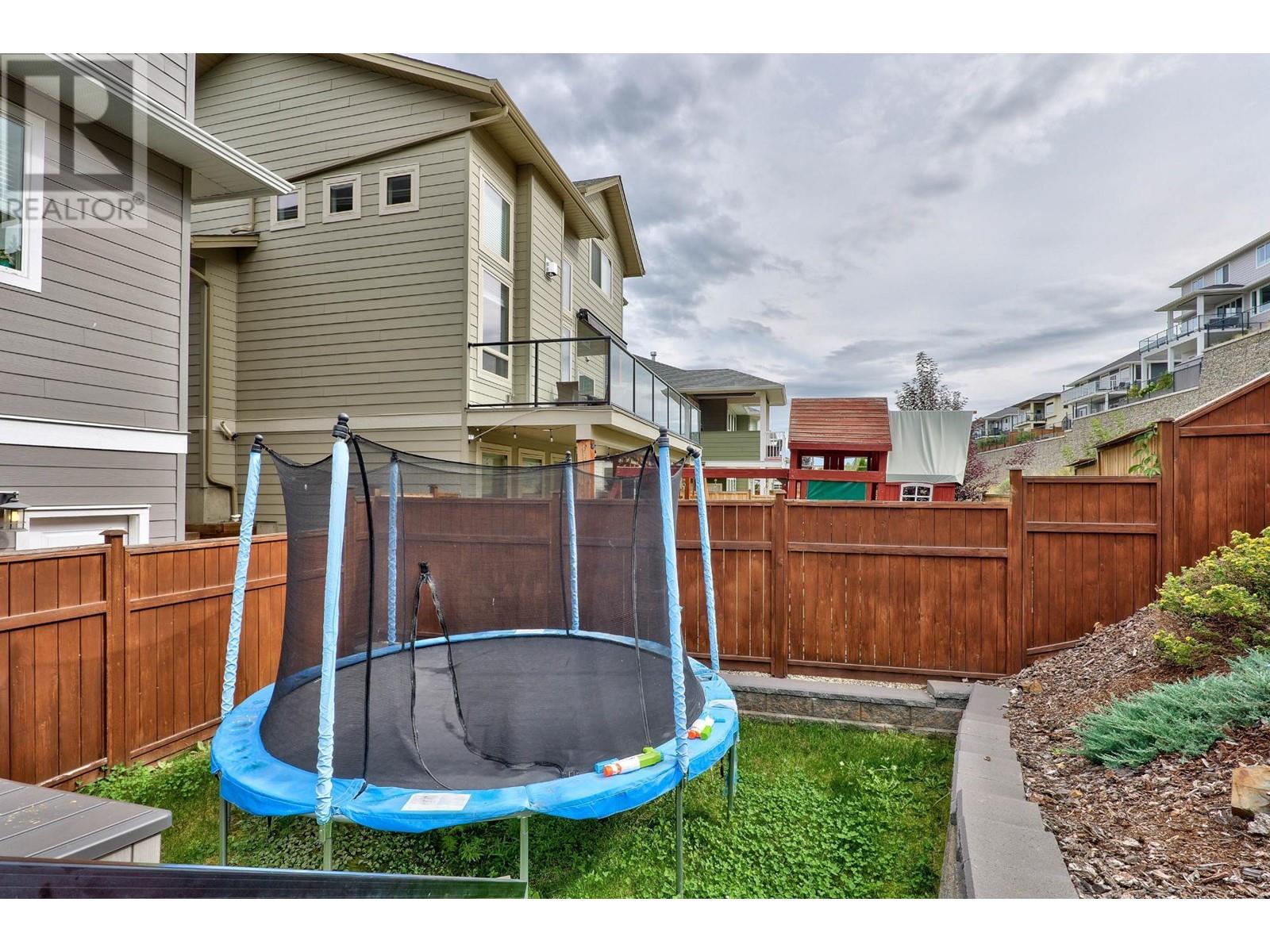 1550 EMERALD  Drive Kamloops