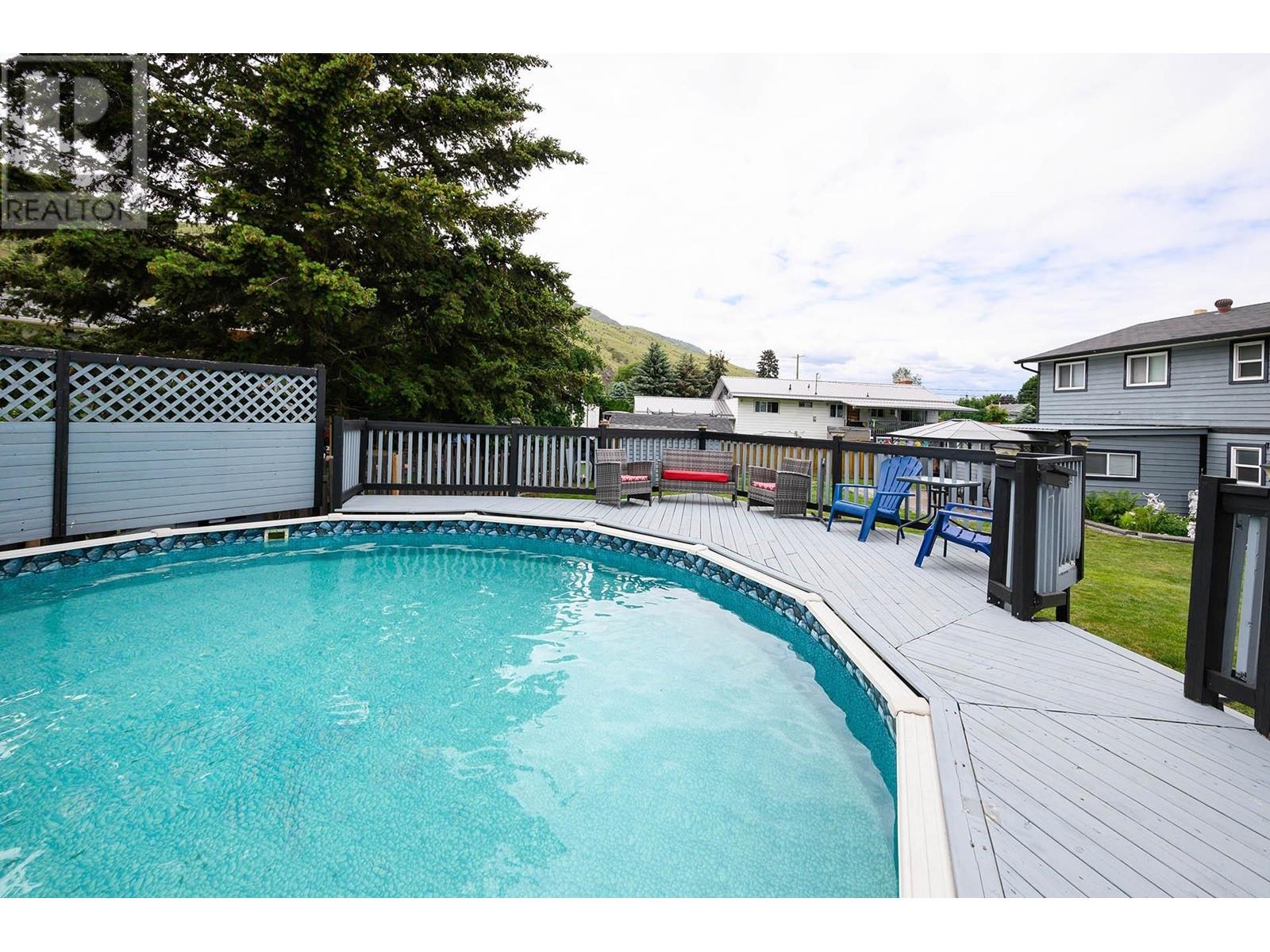 4104 DAVIE  Road Kamloops