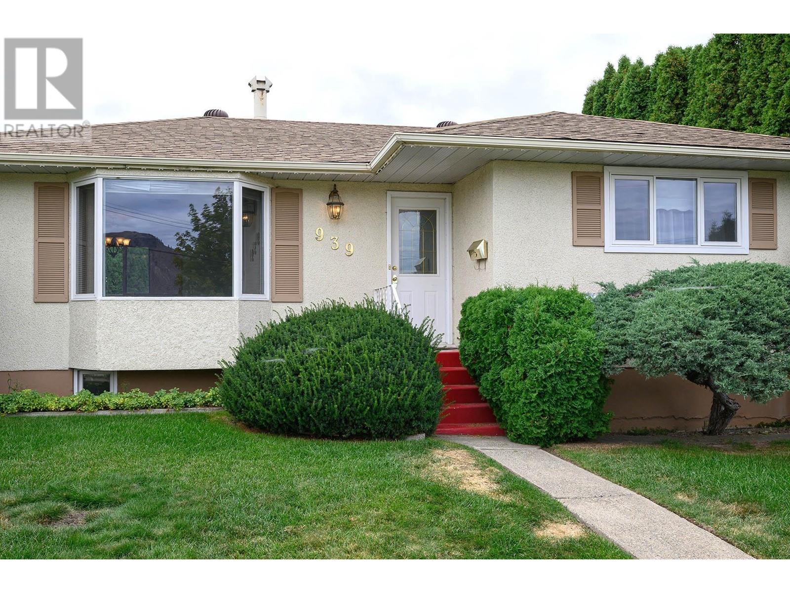 939 MCMURDO  Drive Kamloops