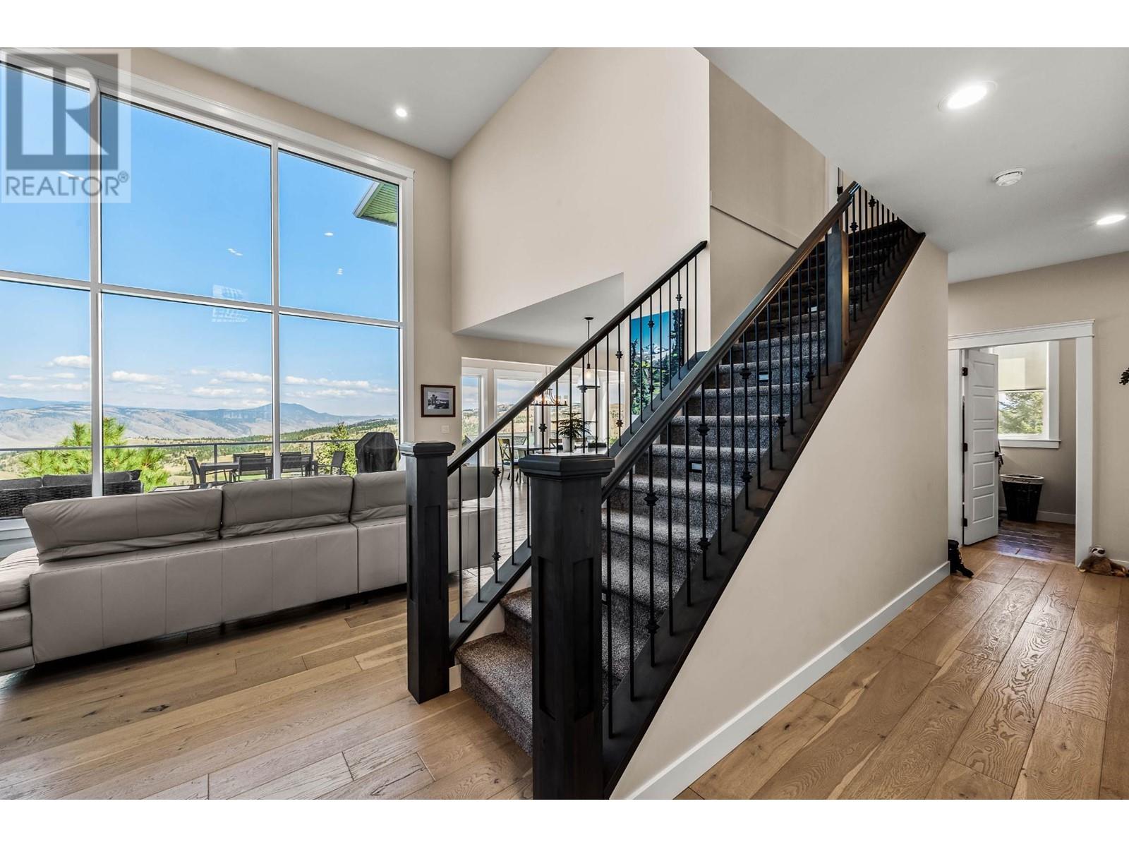 2680 TELFORD  Drive Kamloops