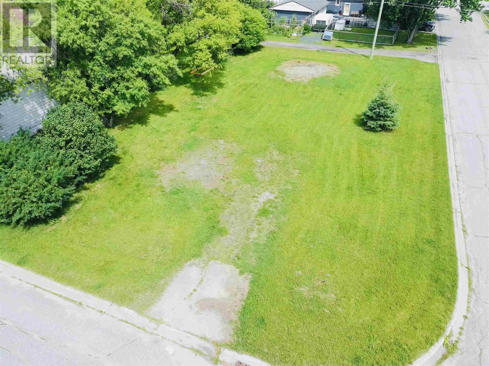 215 Florence St, Dryden, Ontario  P8N 2R8 - Photo 1 - TB230071