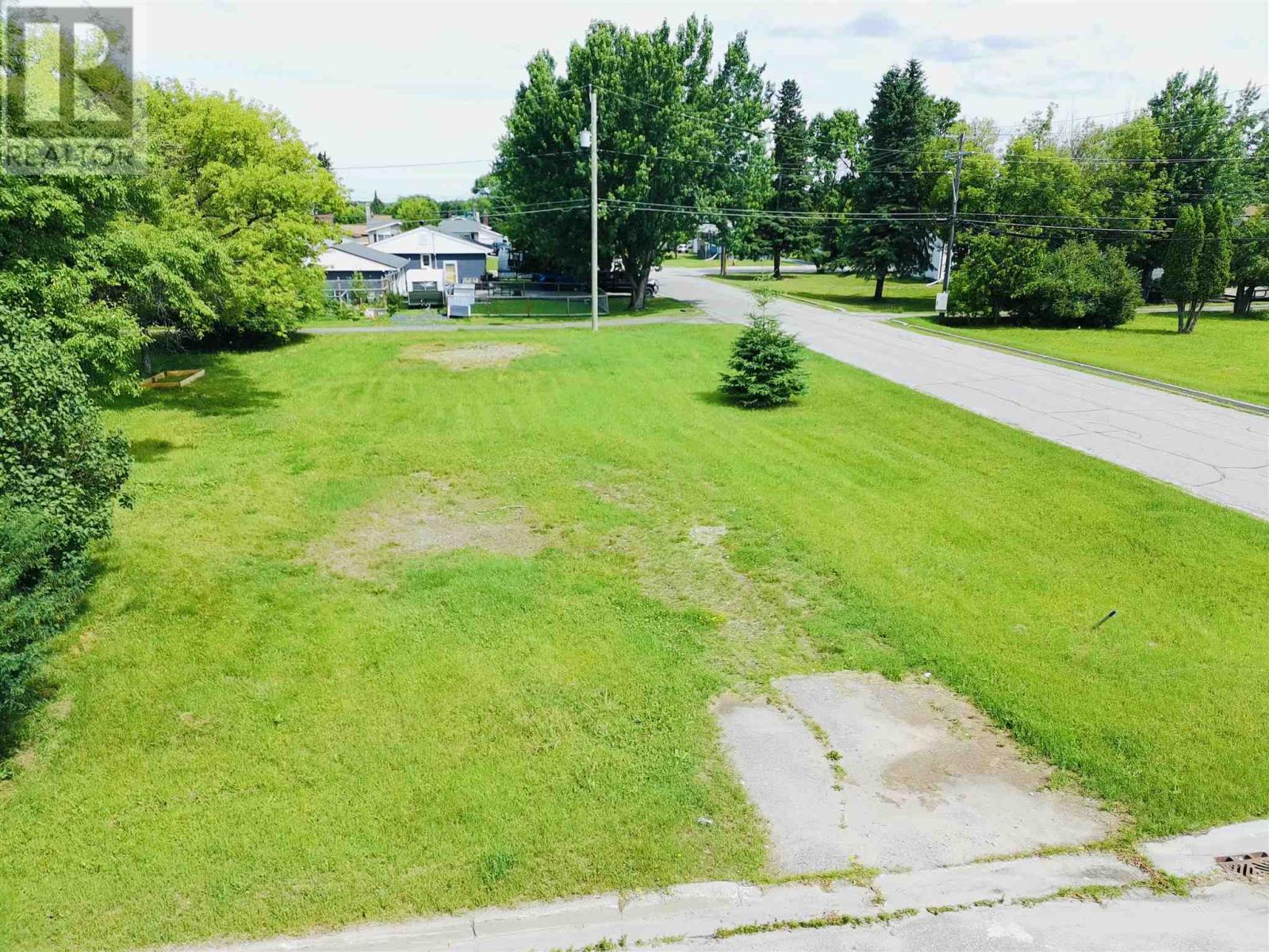 215 Florence St, Dryden, Ontario  P8N 2R8 - Photo 3 - TB230071