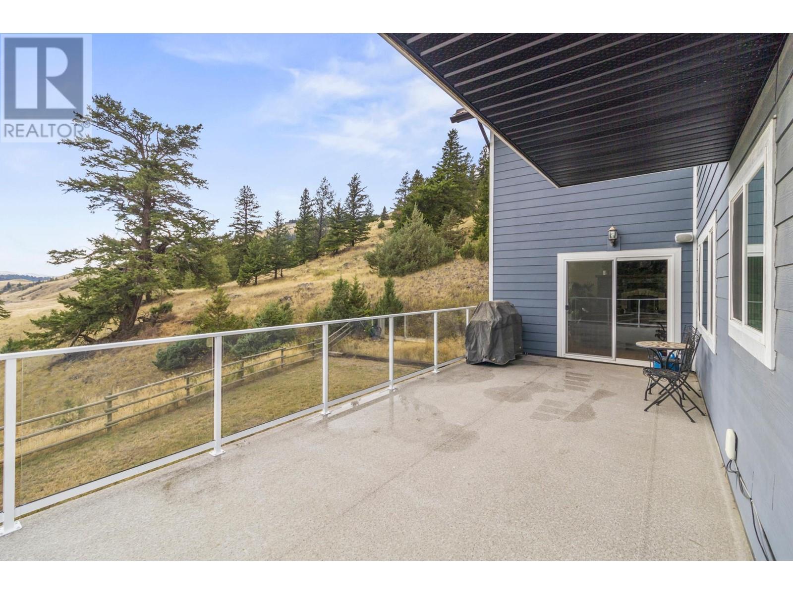 5889 OLD STAGECOACH Road Kamloops