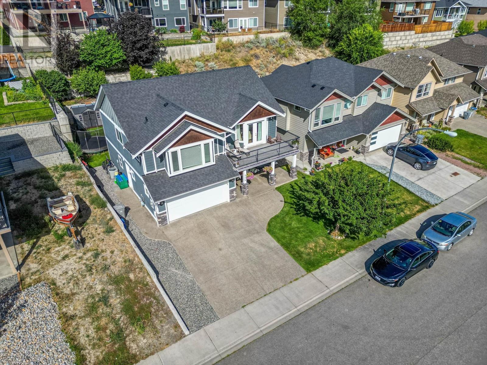 854 WOODRUSH Drive Kamloops