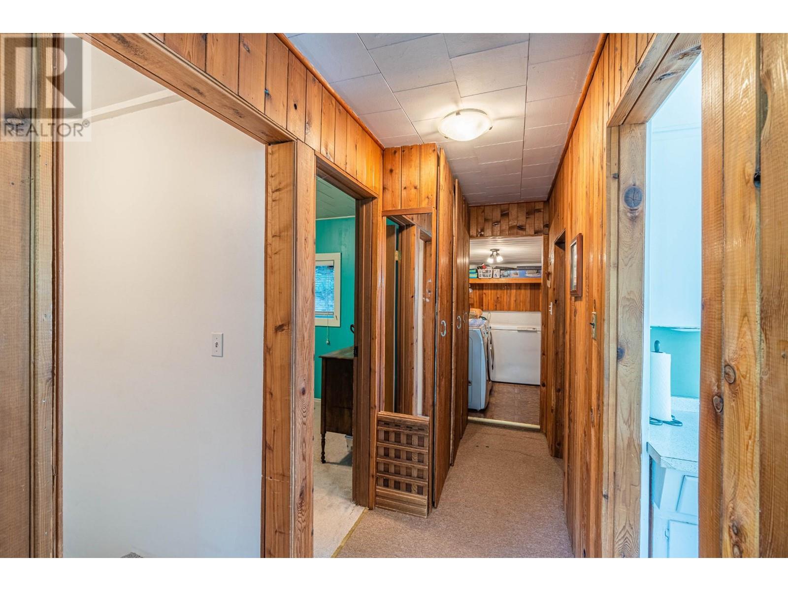 2044 PAUL LAKE Road Kamloops Photo 17