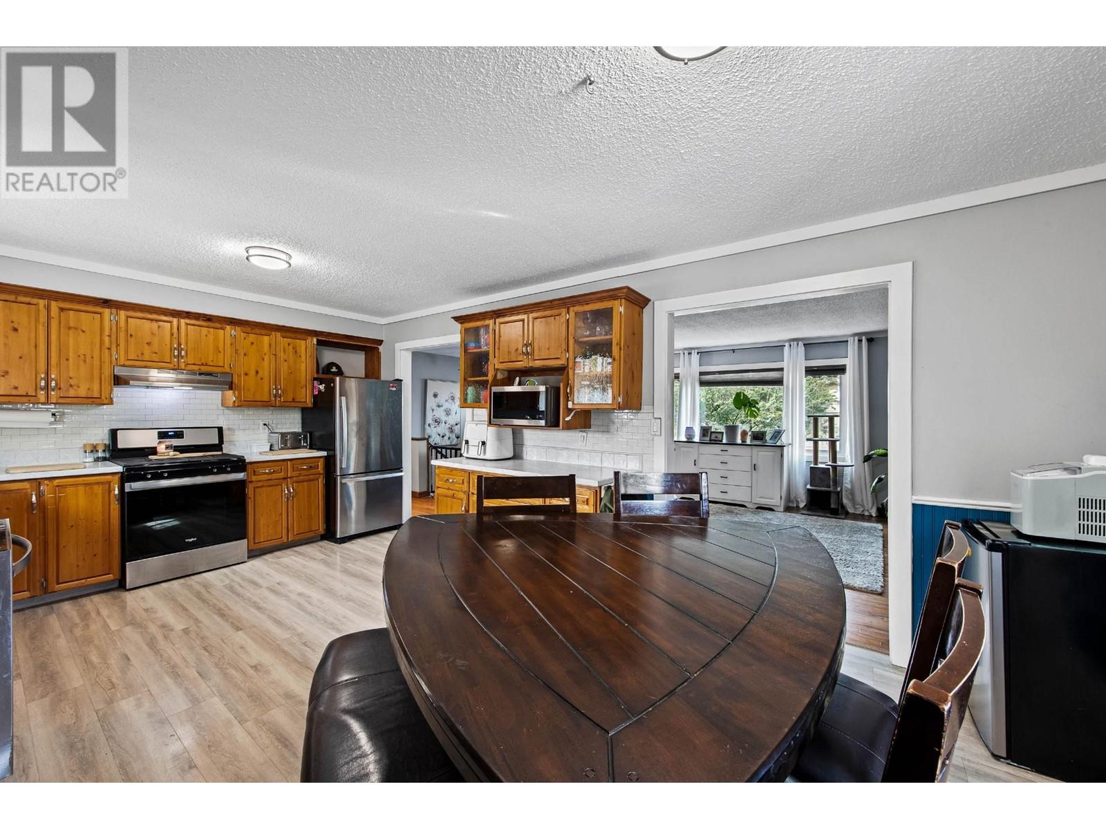 254 VIKING  Drive Kamloops