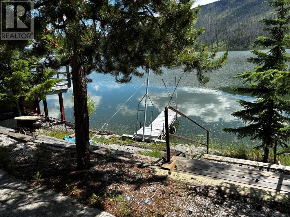 2784 LOON LAKE Road Loon Lake