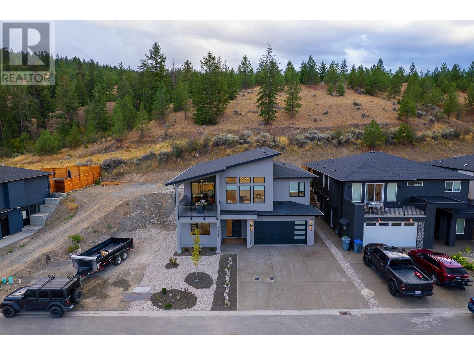 2141 GALORE  Crescent Kamloops