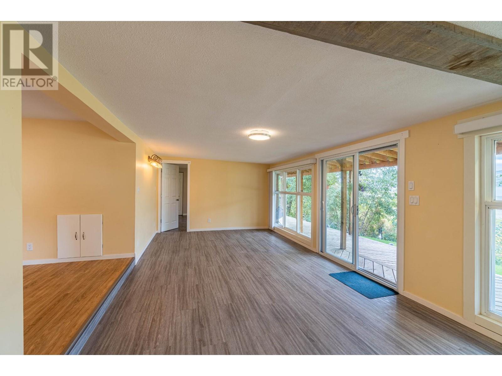 6911 Savona Access Road Unit# 2, Kamloops, British Columbia V0K 2J0 - Photo 15 - 180897