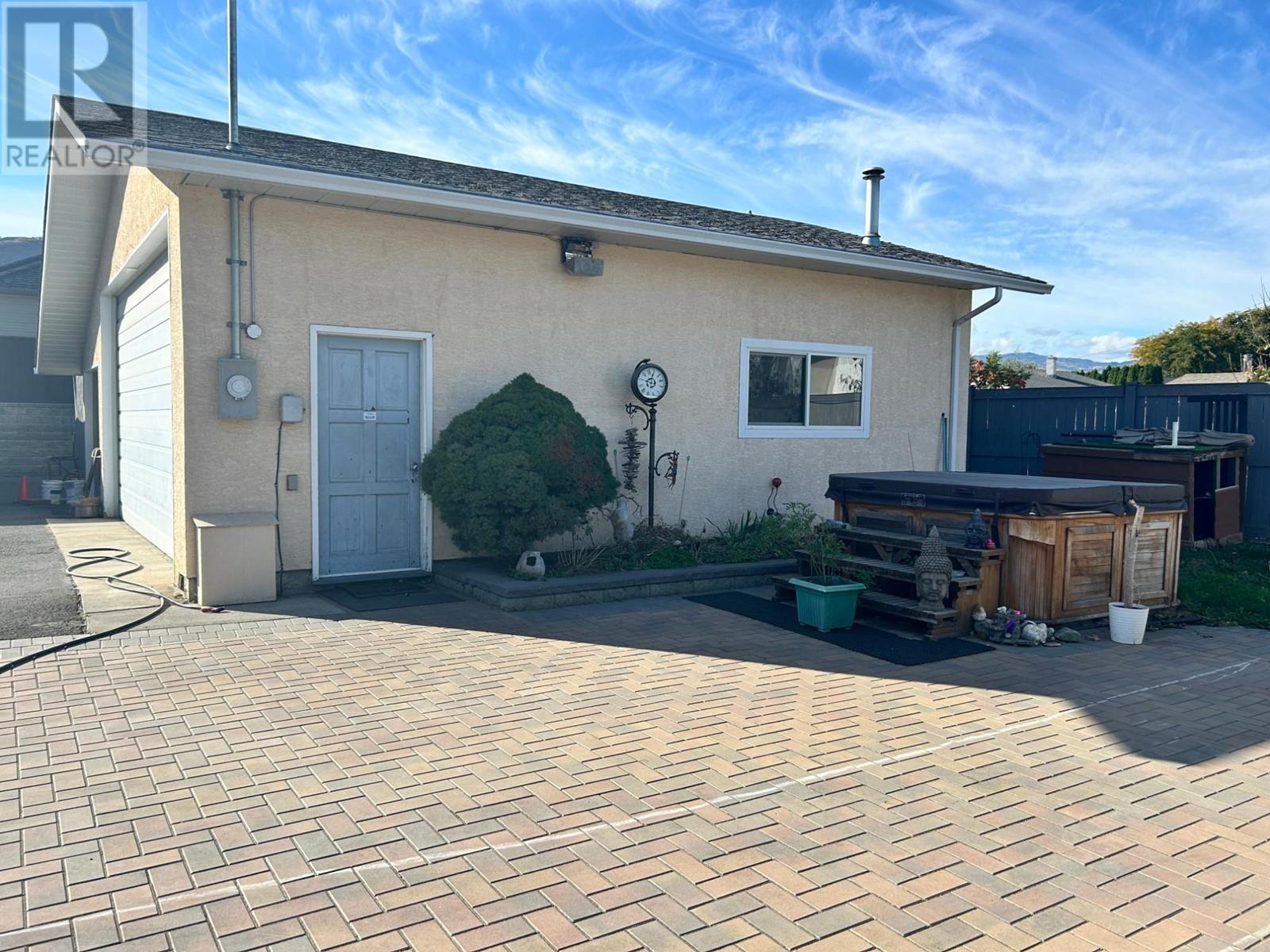 2371 TRANQUILLE  Road Kamloops